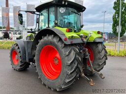 CLAAS Arion 660