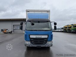 DAF LF 220 108 4x2 Blache