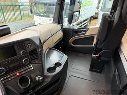 MERCEDES-BENZ Actros 2545 / Retarder / Volumenzug