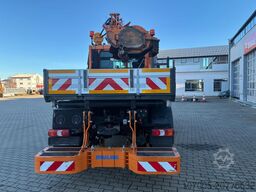 Mercedes-Benz Unimog U 427 mit Mulag Kombinationmähwerk MKM 700
