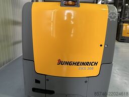 JUNGHEINRICH EKS 308 * DEMO !! Wire Guidance !! PSA !! Triplex FFL !! NEW battery !!!