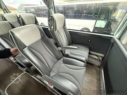 SETRA S 511 HD  Clubbus USB Steckdosen