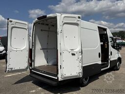 IVECO 35S16V Klima / DAB / PDC