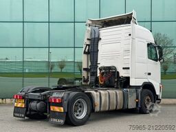 VOLVO FH 440 GLOBETROTTER XL 2x TANK DUTCH TRUCK