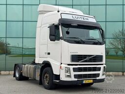 VOLVO FH 440 GLOBETROTTER XL 2x TANK DUTCH TRUCK