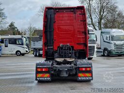 Volvo FH 13.500 Globetrotter XL - Low deck - I save -...