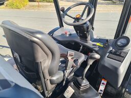 Manitou MC 18.4 Stage3B