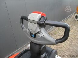 TOYOTA LPE 250