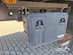 Schwarzmüller Curtainsider Standard