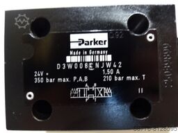 Parker D3W008ENJW42 Wegeventil  !