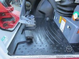 Takeuchi TB 370 - Powertilt + Schnellwechsler-Klima-3 Löffe