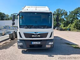 MAN TGL 8.190 FFH / Koffer / LBW