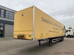 Renders ROC 12.18E / Box / Mercedes + Disc