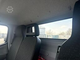 MITSUBISHI Fuso Canter 7C18 Maschinen Transporter 23.947 km