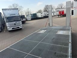 MITSUBISHI Fuso Canter 7C18 Maschinen Transporter 23.947 km