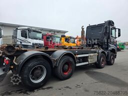 MERCEDES-BENZ Arocs 3263 / 8X4 / Blatt/ Hiab XR26