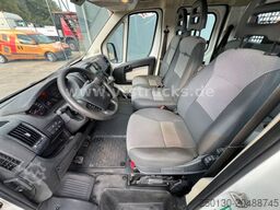 PEUGEOT Boxer DoKa Pritsche HDi 130 4x2