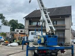 MERCEDES-BENZ 814 Dachdeckerkran Klaas 28-7 28Meter Fernbedien