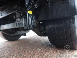 MAN TGM 15.290 Trekker + Heiwo city trailer geisole...