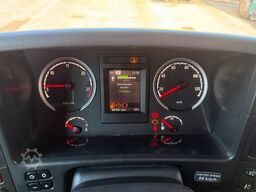 SCANIA P 410 8x4 Dreiseitenkipper DAUTEL