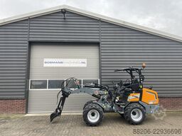 GIANT graafarm hydraulisch zwenkbaar