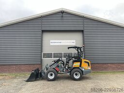 GIANT shovel of verreiker kopen ? LEASE 0,0 % rente ACTIE!