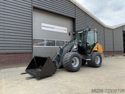 GIANT shovel of verreiker kopen ? LEASE 0,0 % rente ACTIE!