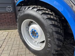 SOLIS 50 4WD shuttle XL tractor NIEUW met galaxybanden / frontlader