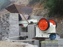 Stone crushing production line Stone crushing screening plant