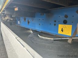 Krone Box Liner / Chassis + 45 Ft High Cube Container...