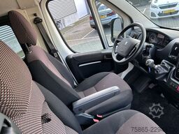 Peugeot Boxer 330 2.2 HDI L1H1 Premium / 204 dkm / 9 Se...