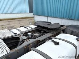 DAF XF 105.460 SPACECAB (ZF16 MANUAL GEARBOX / MX-B...
