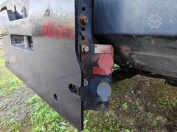 MAN L2000 4x4 10.220 + Army Shelter container