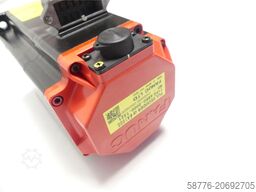 Fanuc A06B-0216-B200 # 0100 Motor SNC05XF2945 + A860-2000-T321 --