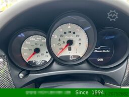 PORSCHE Macan Turbo 3,6L V6 PANO/BOSE/CARBON/ALCANTARA