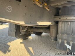 Schmitz Cargobull SCB*S3T / Disk brakes / Huckepack