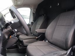Mercedes-Benz Vito 111 CDI Lang AIRCO/ CRUISE/ TREKHAAK