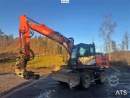 Hitachi ZX140W-5B wheeled excavator with rototilt, 3 bucke