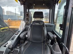 Hyundai HX235 ALCR