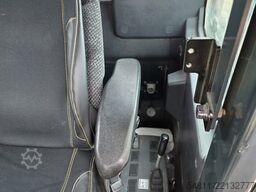 Hyundai HX235 ALCR