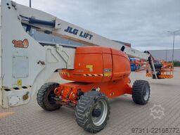 JLG 800AJ