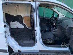 Ford Courier Van