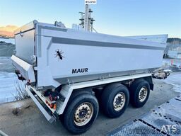 Maur Triple-Axle Trailer