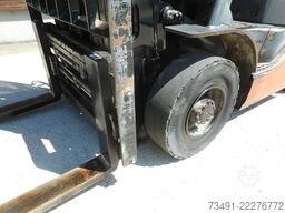 Toyota 02-8FDF25 Triplex + SS + ZV + Kabine