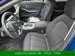BMW 318 d Touring Navigation Kamera wenkbar