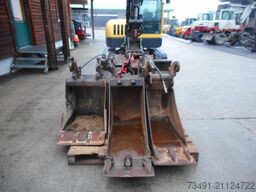 Terex TC75 mit 5 Löffel