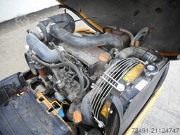 Caterpillar 300.9D mit SW + 3 Löffel