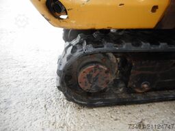 Caterpillar 300.9D mit SW + 3 Löffel