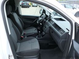 VW Caddy 2.0 TDI 4Motion Klima AHK Tempomat Werkstatteinbauten COC