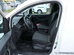 VW Caddy 2.0 TDI 4Motion Klima AHK Tempomat Werkstatteinbauten COC